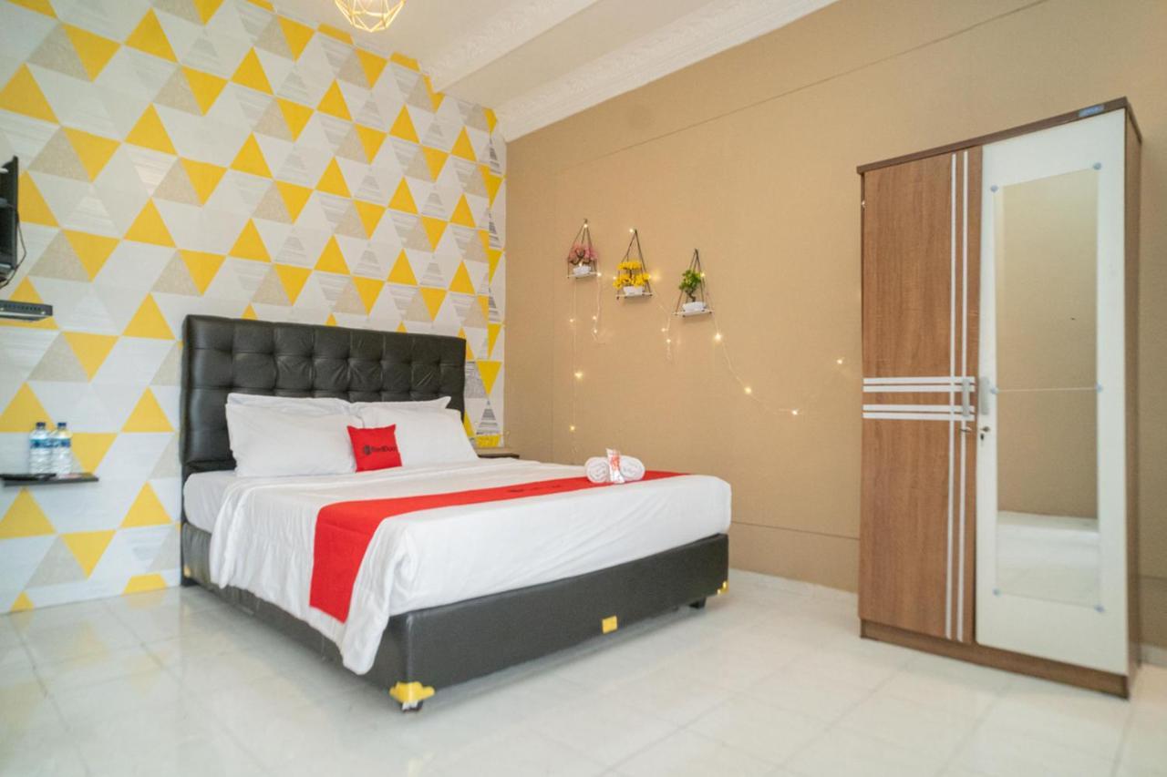 Reddoorz Near Taman Safari 2 Hotel Bogor Exterior photo