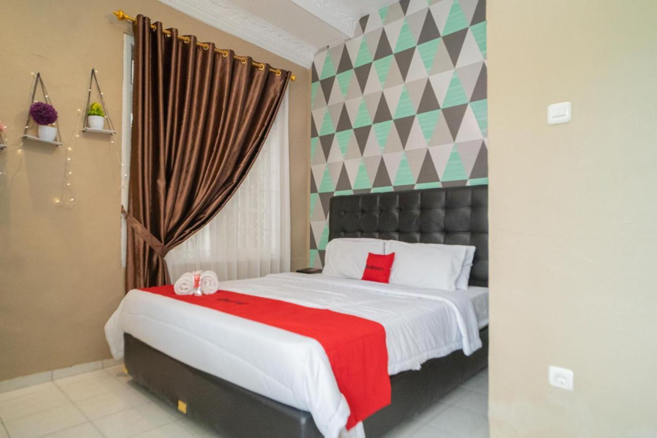 Reddoorz Near Taman Safari 2 Hotel Bogor Exterior photo